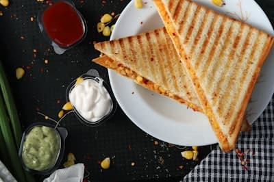 Baguette Le Classique avec jambon, fromage et cornichons